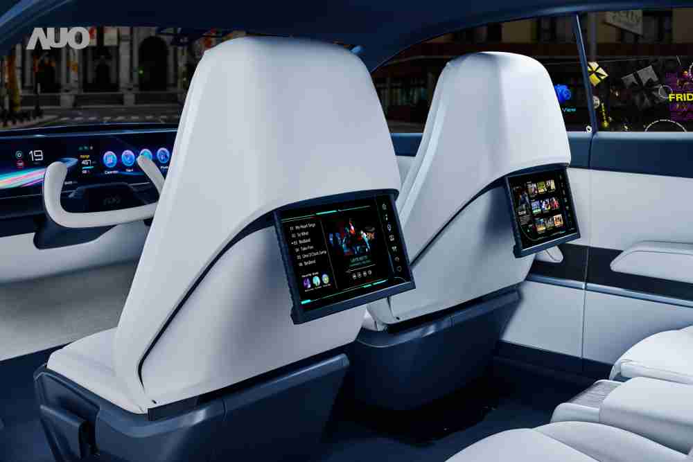 尊龙z6将于CES 展示全新Smart Cockpit 2024，，，可紧密串连使用者多元需求，，，，并革新座舱内部的应用和设计，，带来身历其境且引人入胜的视觉飨宴，，，满足驾乘人员的全方位体验